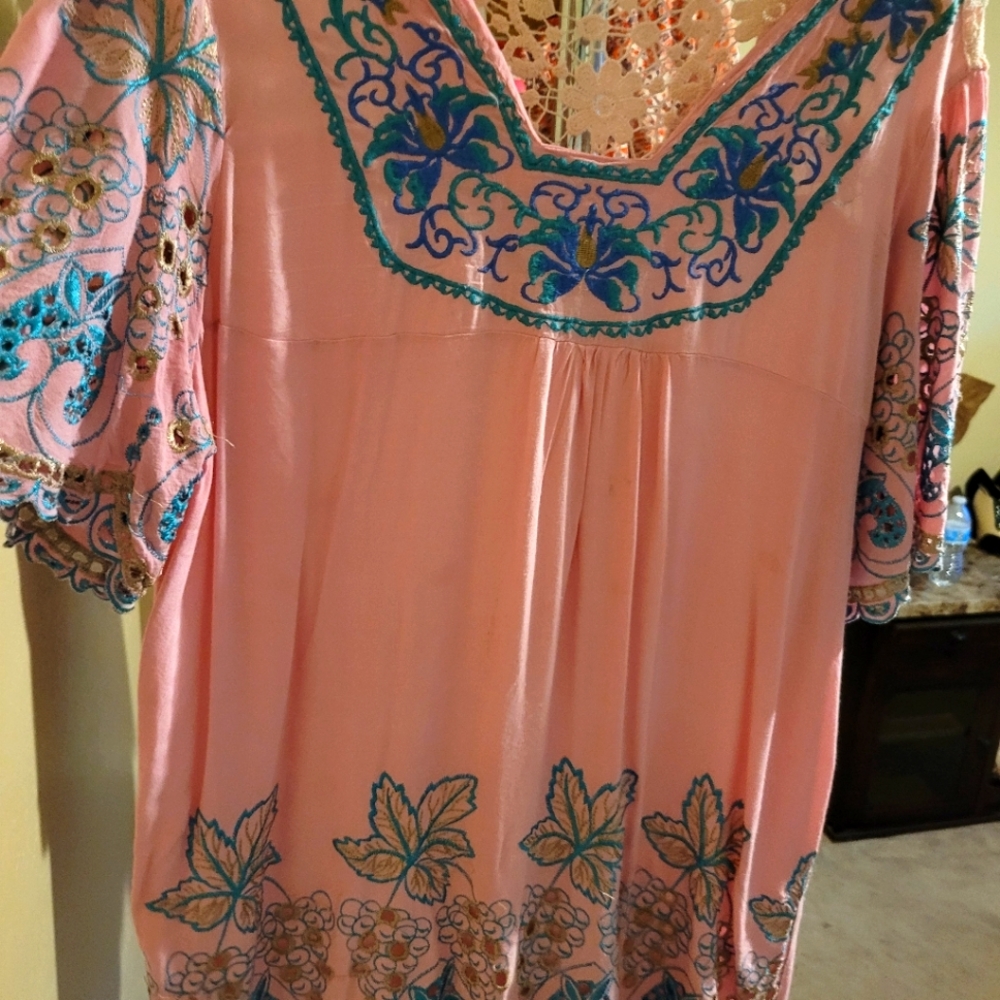 Mexican style blouse 👚